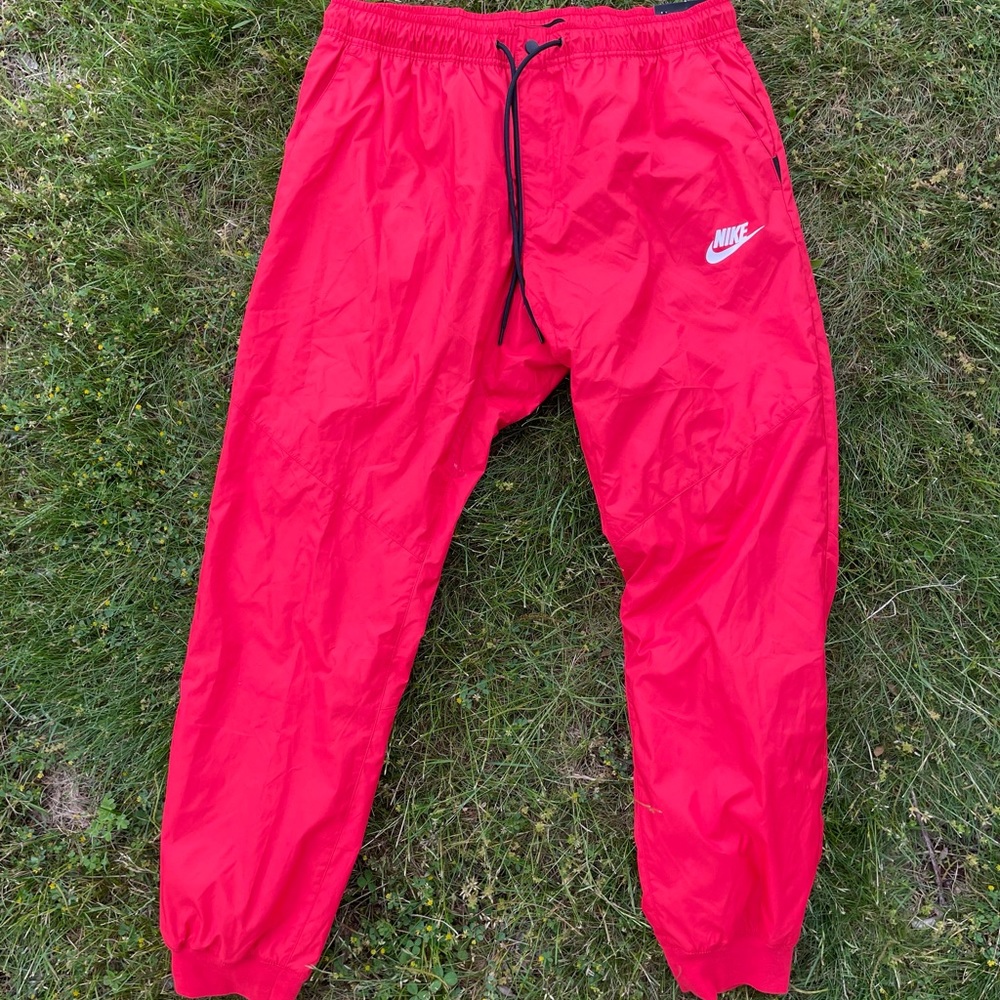 Men’s Nike Standard Fit Pants- XL